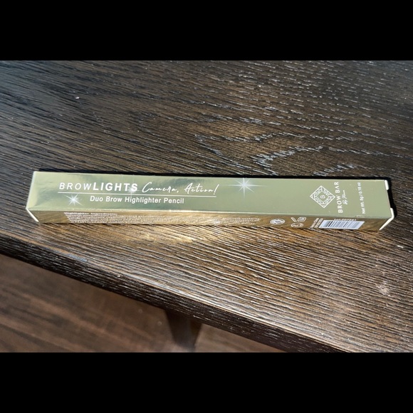 Random Makeup Bundle - Picture 5 of 6